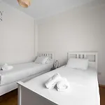 Torre Bianca, The Luxury *
